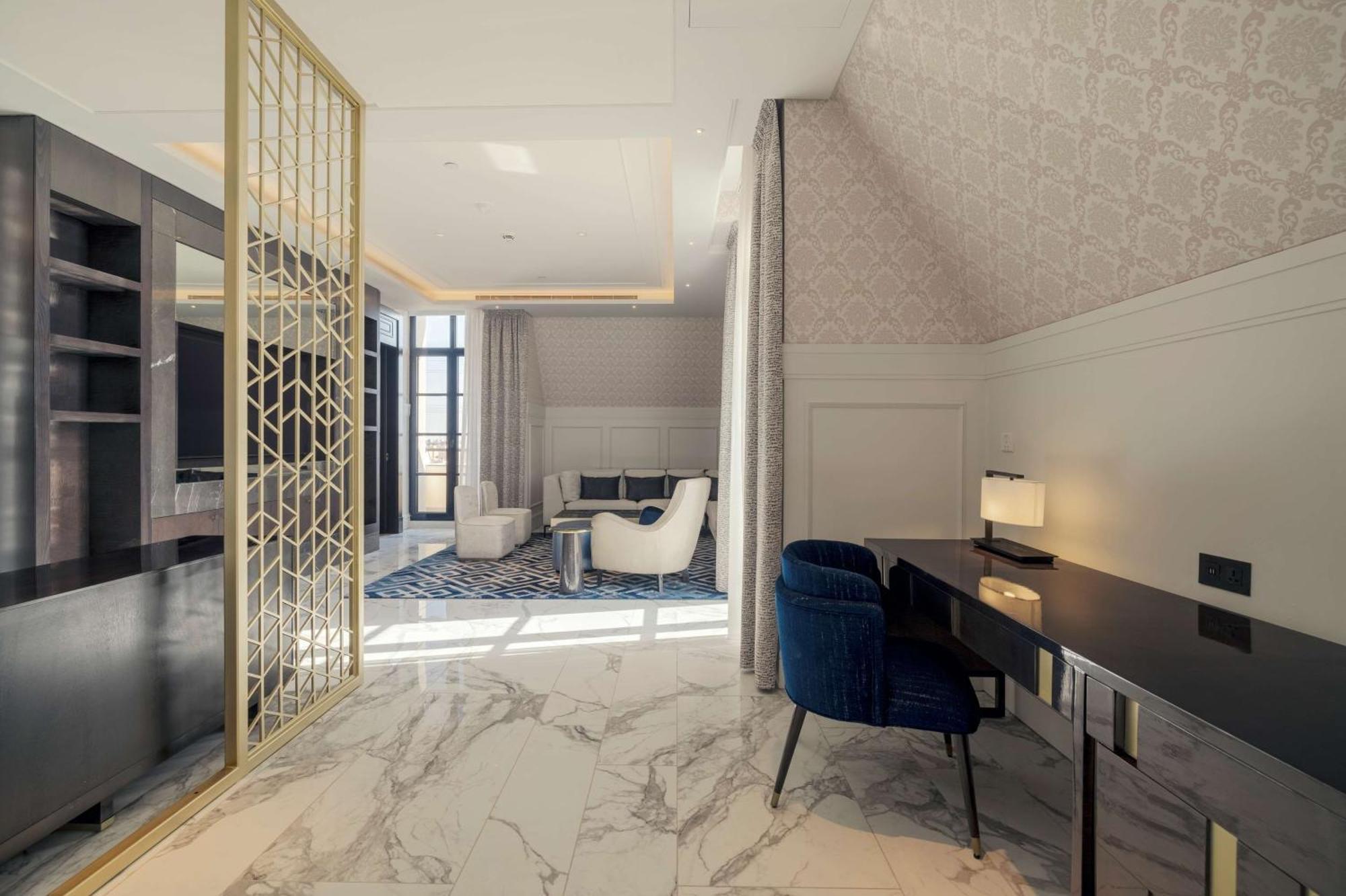 Mansard Riyadh, A Radisson Collection (hôtel) 5⋆ ··· Riyadh ··· Des ...